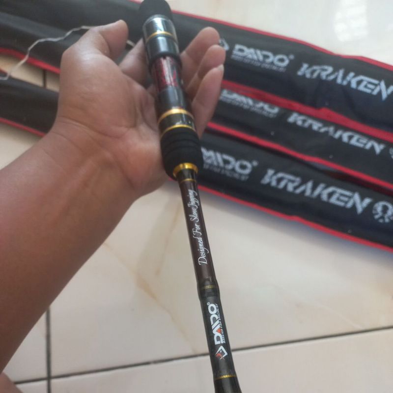 Joran Pancing Spinning Jigging Daido KRAKEN  PE 2-4