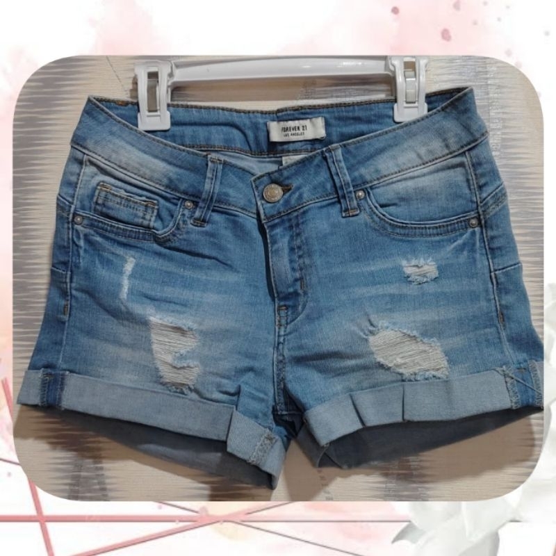 Celana Pendek Hotpants FOREVER 21