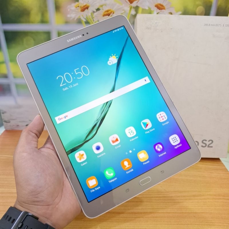 SAMSUNG TAB S2 9,7 INCH RAM 3/32 Tablet Second bekas garansi resmi