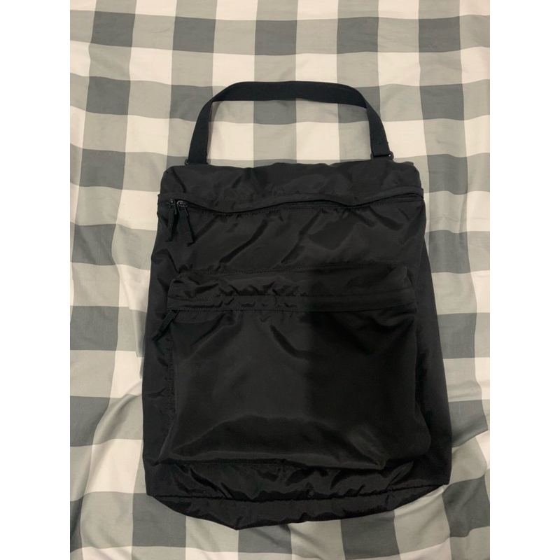 Uniqlo 2way backpack