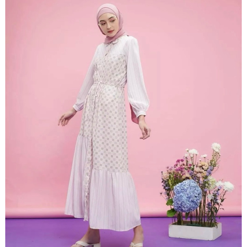 PRELOVED Aleza Lily Dress Light Purple size S