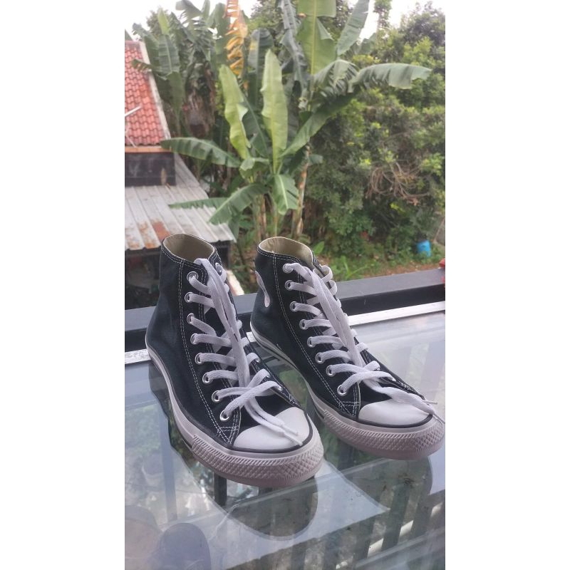 Sepatu converse allstar chuck taylor