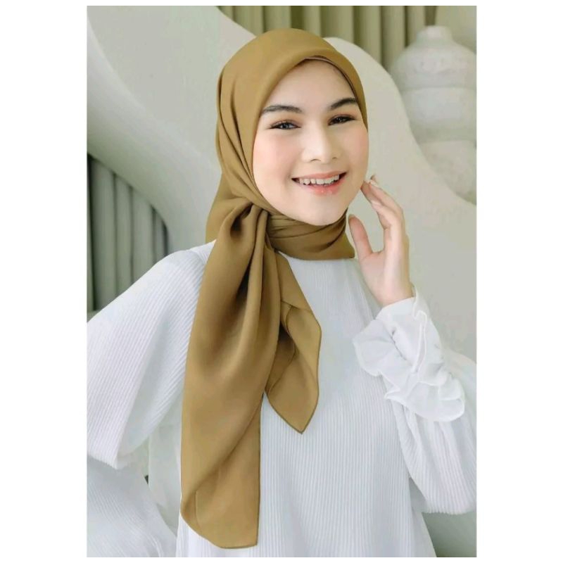 jilbab segi empat Coklat Caramel Krudung Khaki