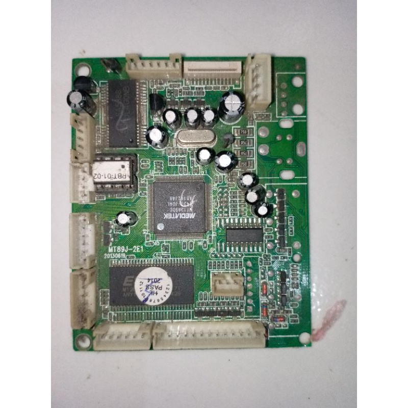 MODUL TV MULTI MEDIA POLYTRON SLIM 21 IN