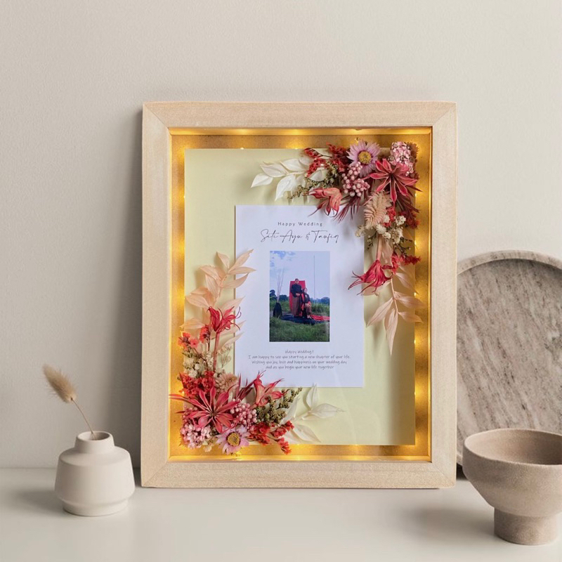 “Kona” Frame 20x25 | Dekorasi | Bingkai | Kado Ulang Tahun Wedding Farewell