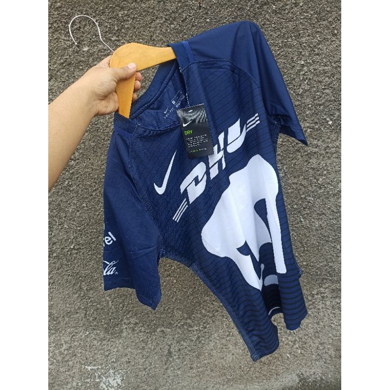 Jersey Pumas Unam away 18/19