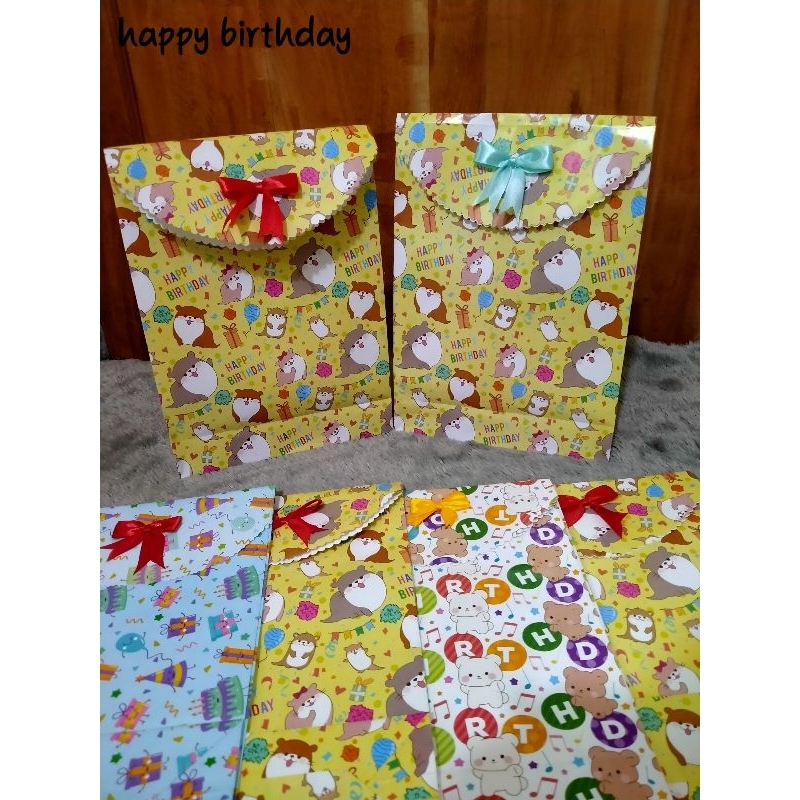 

KERTAS KADO INSTAN MODEL PAPER BAG 3000KKD/PAPER BAG KADO/TAS KADO