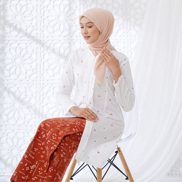 Kebaya Kutubaru Kartini Jumputan Solo / Rok Batik Cap / Kebaya Putih Teracota / Seragam Among Tamu