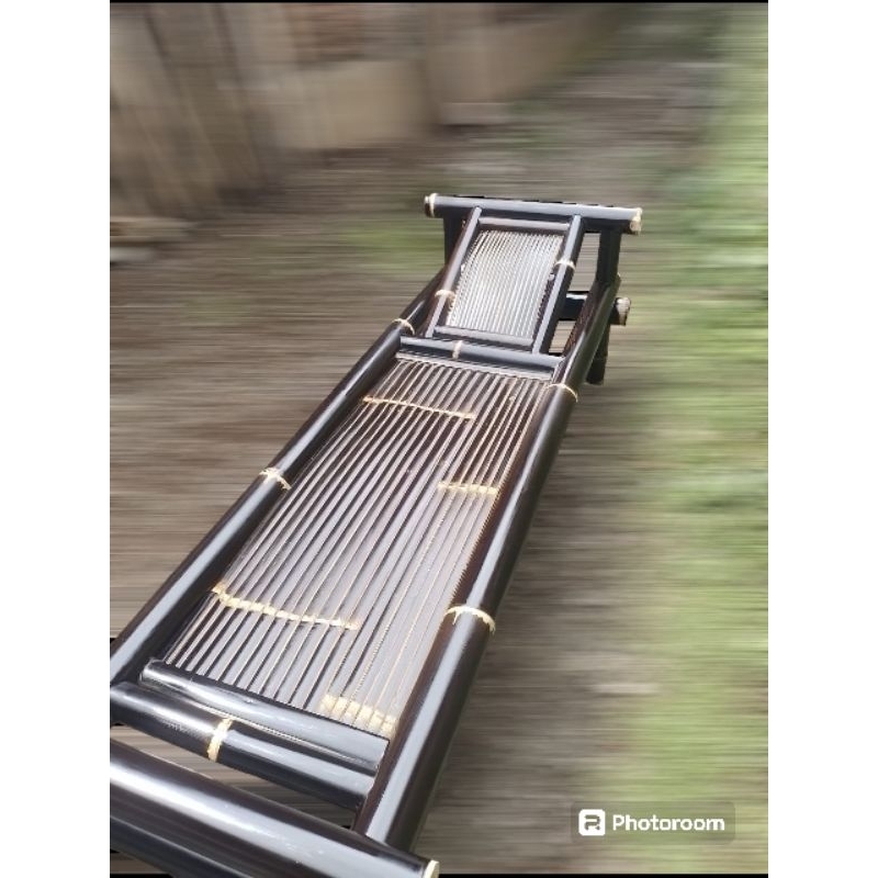 Kursi malas  bambu teras,taman,bangku estetik klasik