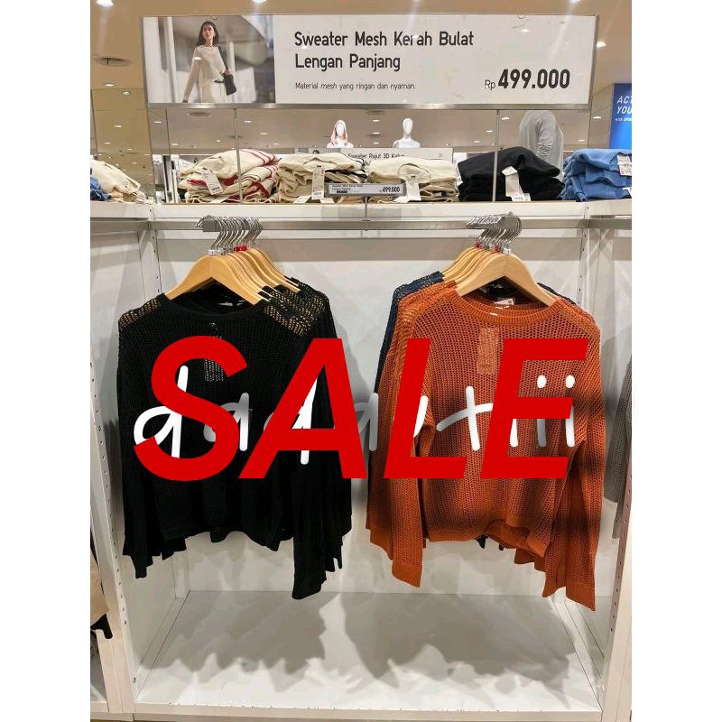 Sale Sweater Mesh Kerah Bulat Lengan Panjang Women Uniqlo