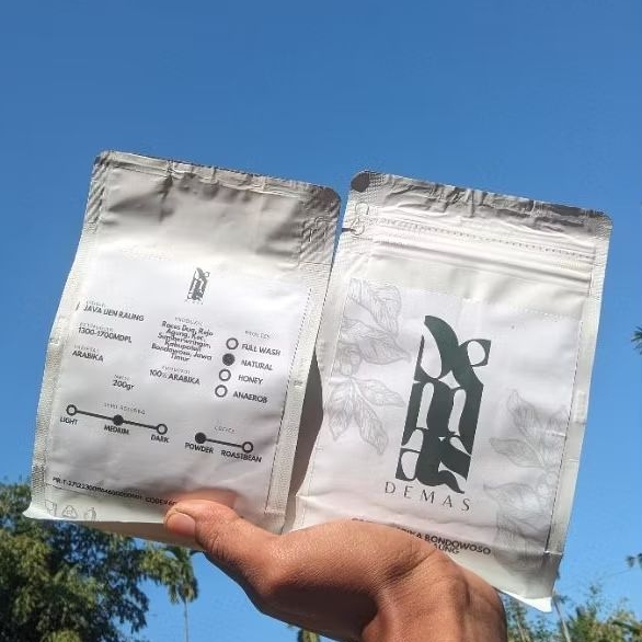 

BUBUK KOPI ARABIKA KEMASAN 200GRAM ORIGIN BONDOWOSO