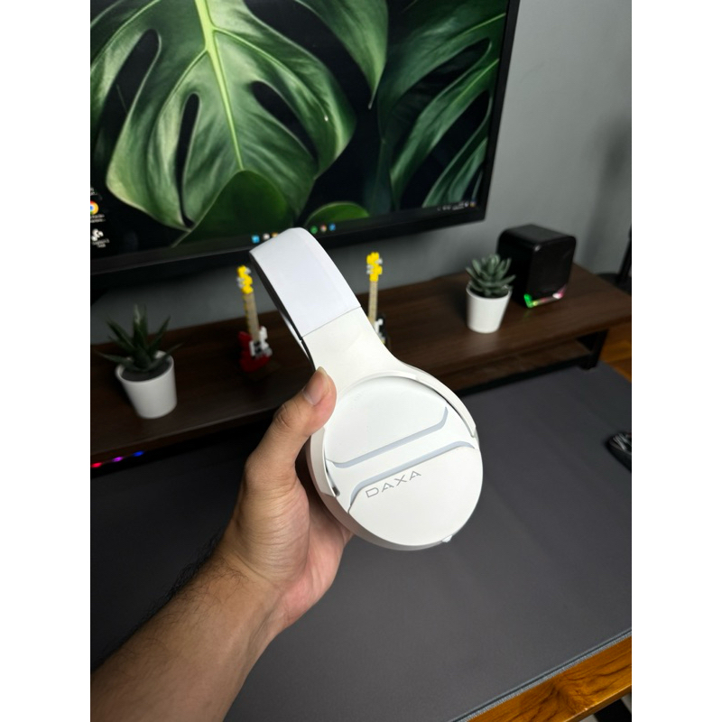 [Second]  Rexus Daxa Saturn Wireless White