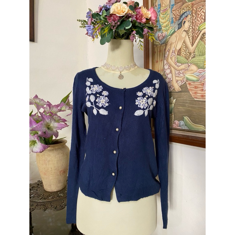 axes femme cardi 01