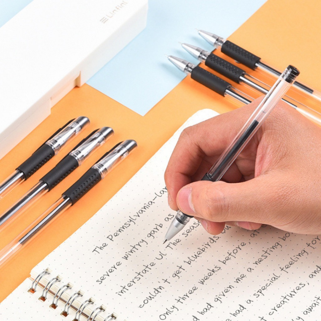

Pena Gel 0.55mm Pulpen Standar Tinta Cair Alat Tulis Sekolah Kantor