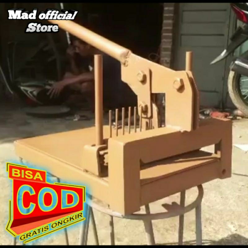 ALAT PELUBANG PLASTIK TEMPE/MULSA