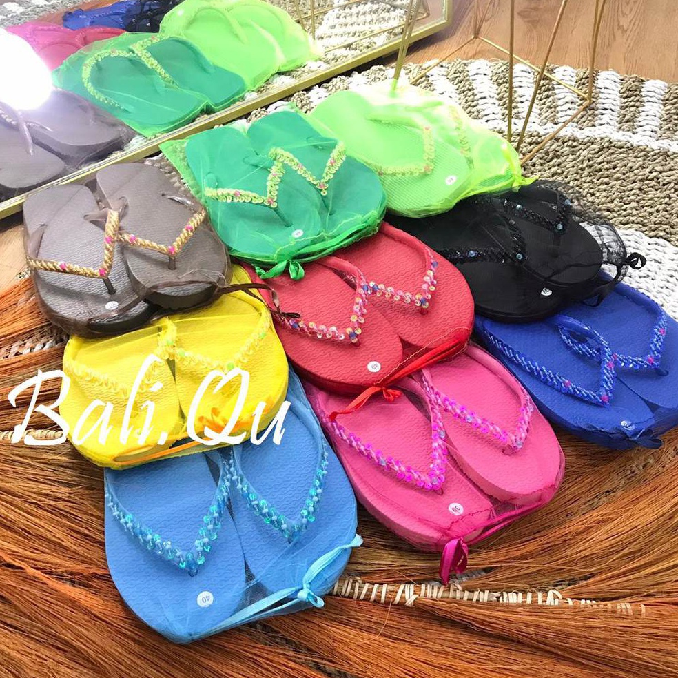 Sangat Nyaman Sandal Jepit Mute Khas Bali bahan dasar karet cocok digunakan pada saat keluar rumah S