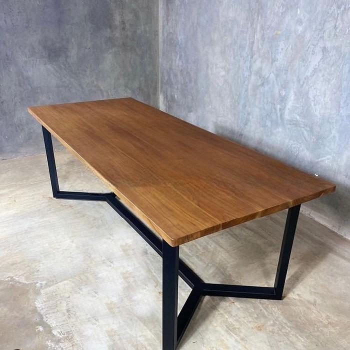 Meja Makan Minimalis Jati dengan Kaki Besi - Set Meja Makan 4 Kursi