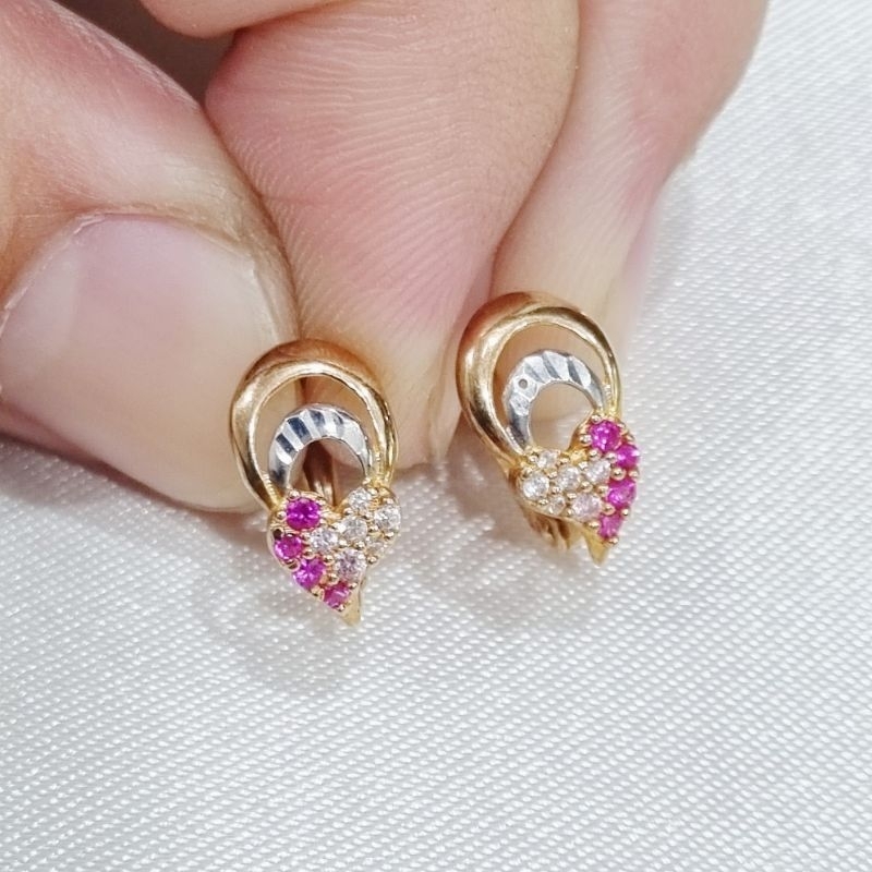 8K / 1.65 gr / 1.3 cm - Anting Klip / Jepit Hati Mata Pink Emas Muda Asli Kadar 375 - PJ