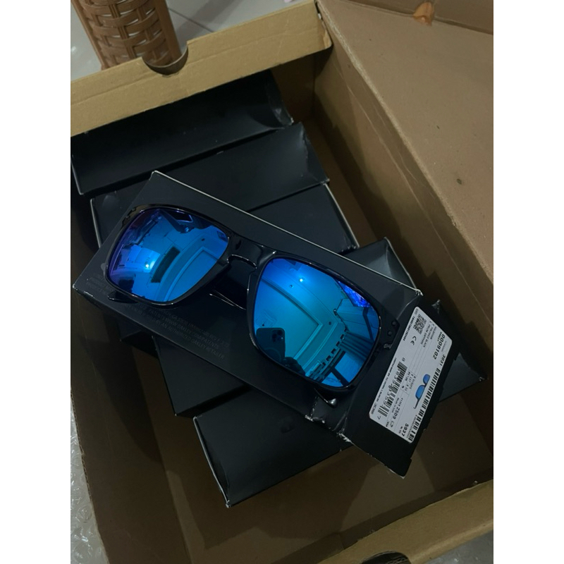 oakley holbrook original new