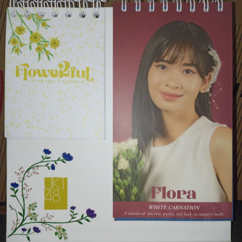 

Kalender Flowerful 2024 JKT48 Official