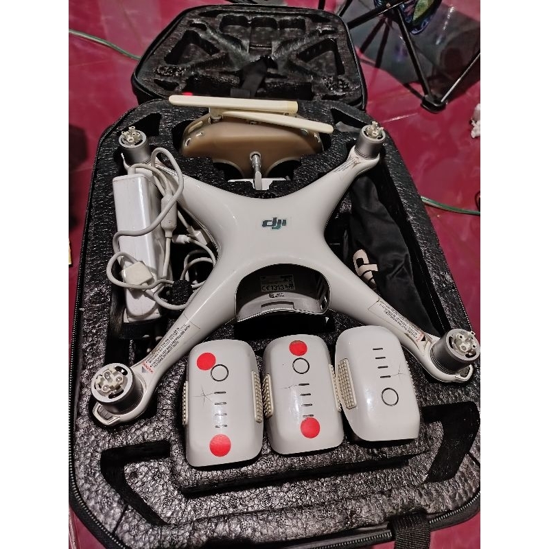 DJI PHANTOM 4 STD 3 BATRAI NORMAL SECOND BEKAS