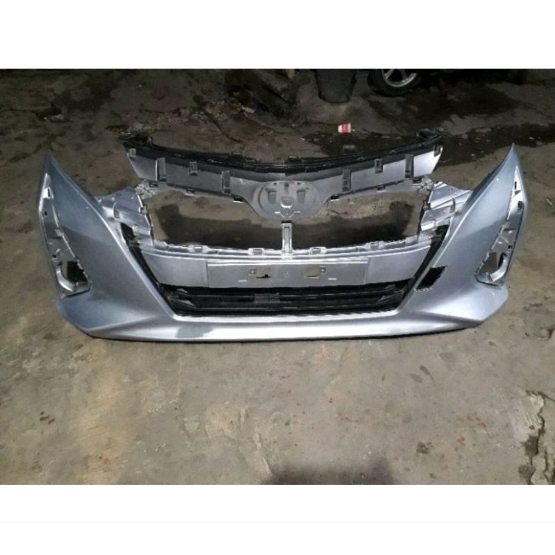 Bemper Bumper Depan Calya facelift 2021 ori