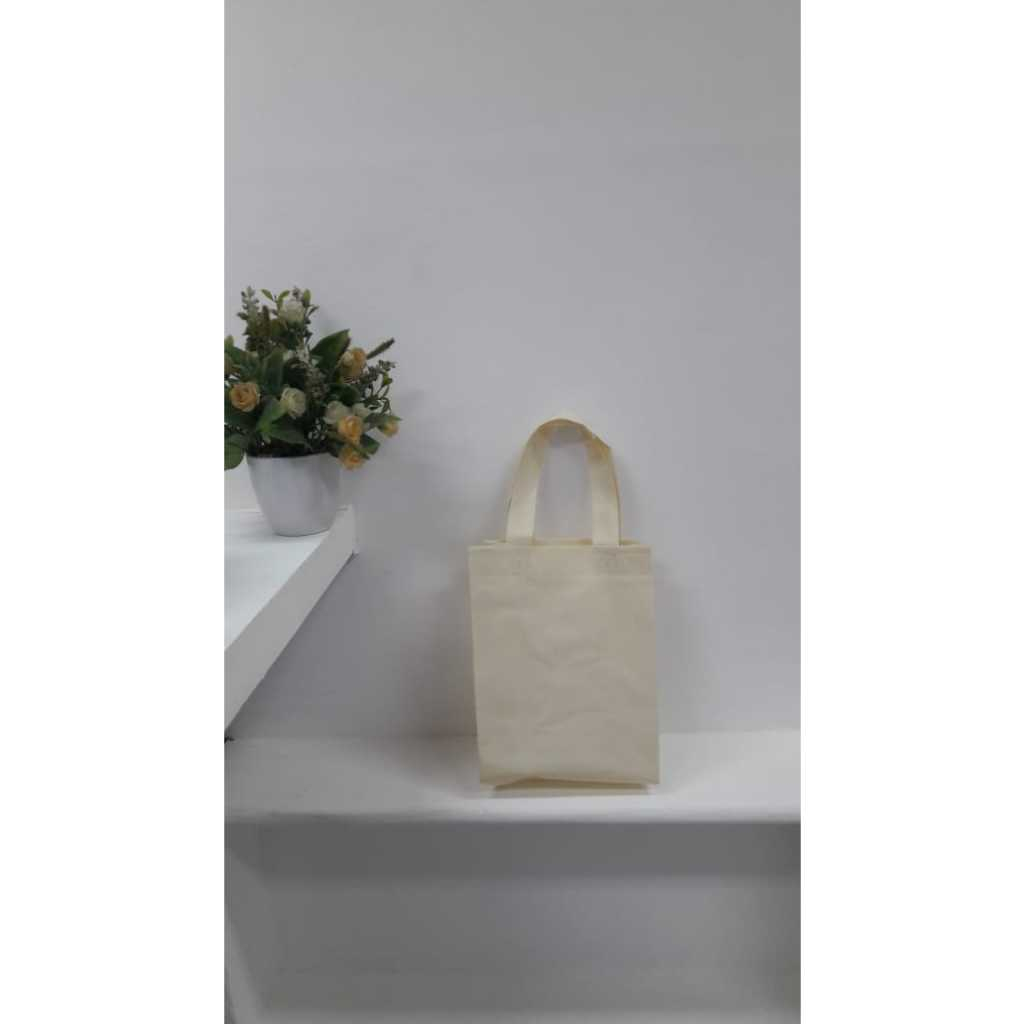 

TAS SPUNBOND BOX UK 20x30