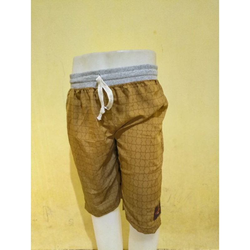 Celana pendek Tartan Pria Kolor Tartan Pria