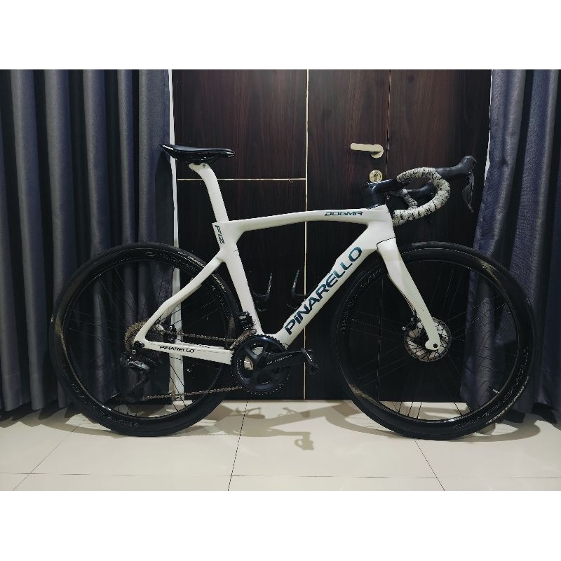 Pinarello Dogma F12 size 51.5 2019/2020 second