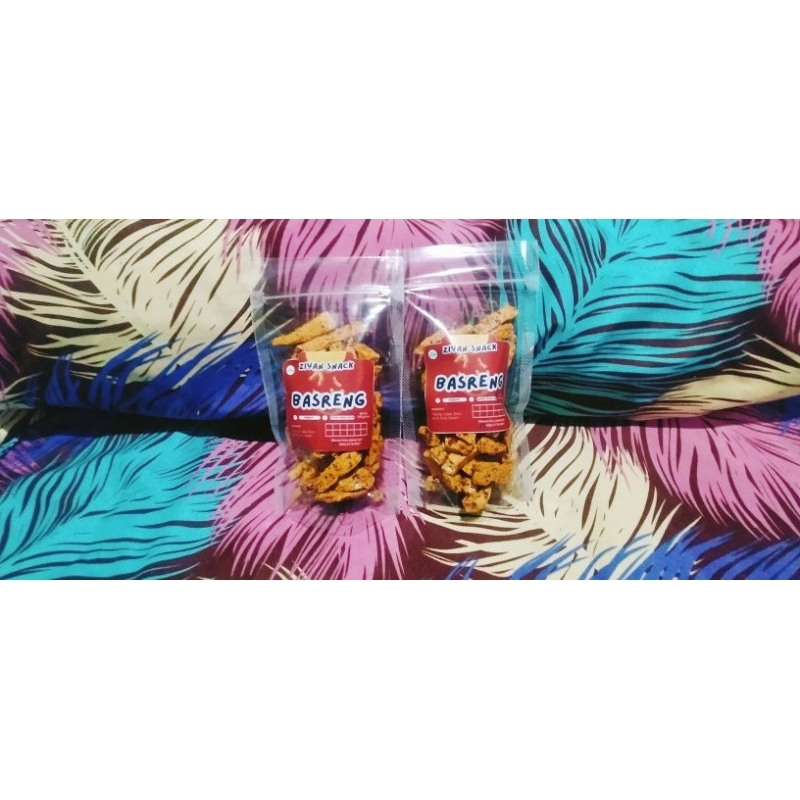 

BASRENG (bakso goreng) original dan pedas daun jeruk 50gram