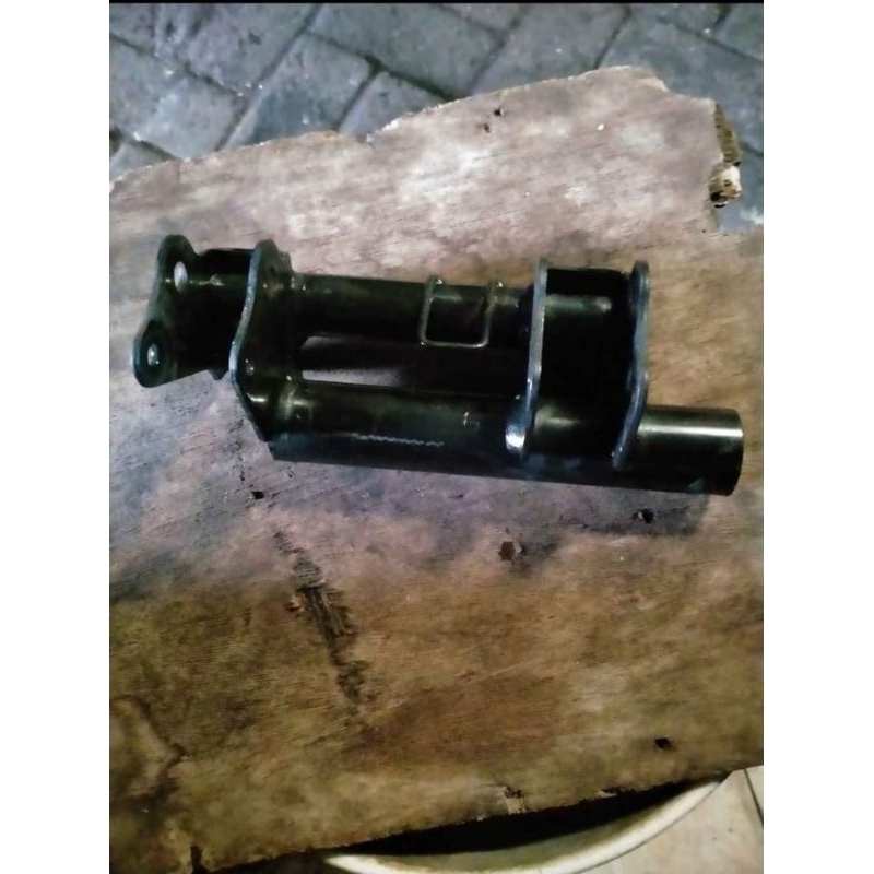 Mounting / pangkon mesin Mio j+ Mio soul GT