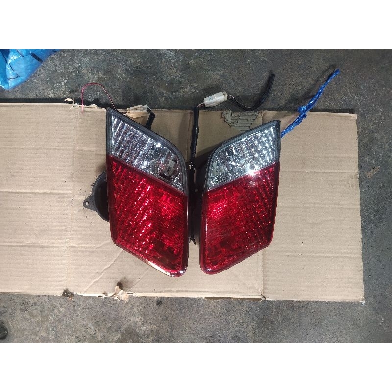 Reflektor Bagasi Camry 2003 2004 2005 Original