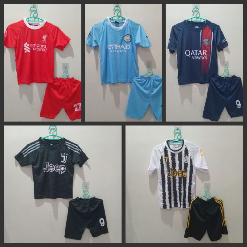 SETELAN BAJU BOLA ANAK No. 18 ( 9-10 thn)