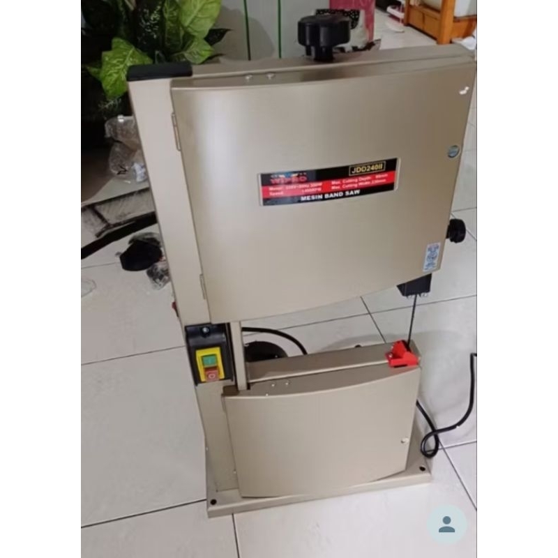 Mesin gergaji band saw  bandsaw 9" (with lamp) Wipro JDD 240II JDD240II