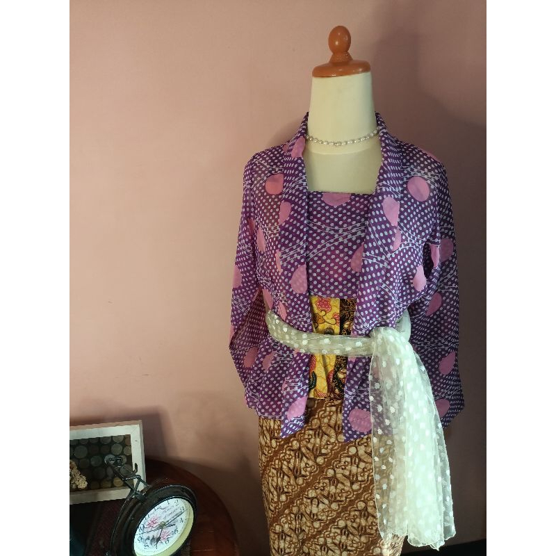 KEBAYA KUTU BARU VINTAGE LAWAS PRELOVED 2