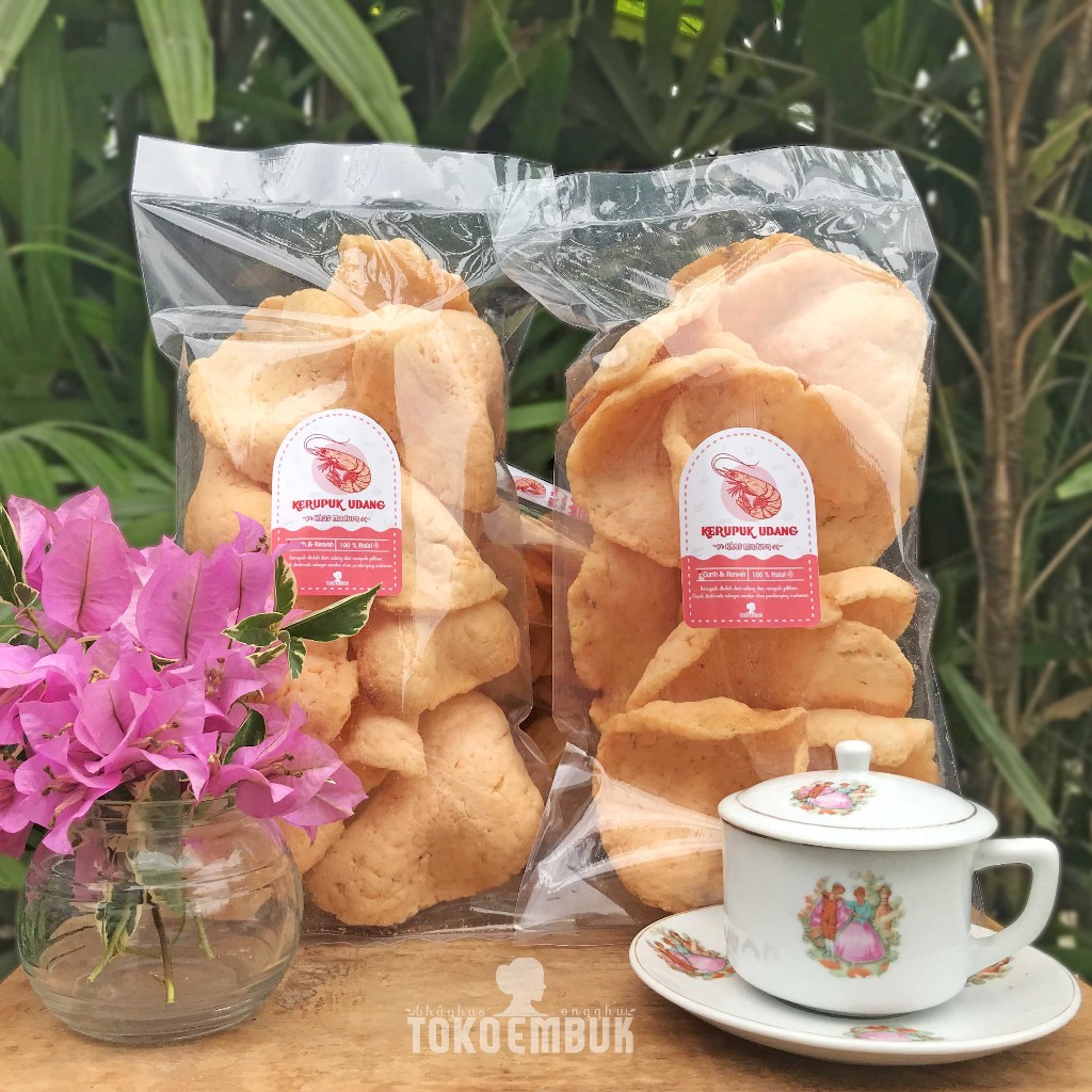 

Kerupuk Udang Premium Khas Madura - Camilan Kerupuk Udang Madura