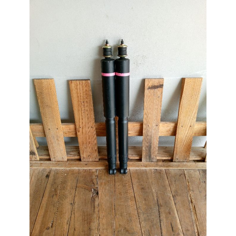 Shockbreaker depan mobil Colt Diesel Mitsubishi PS canter original copotan