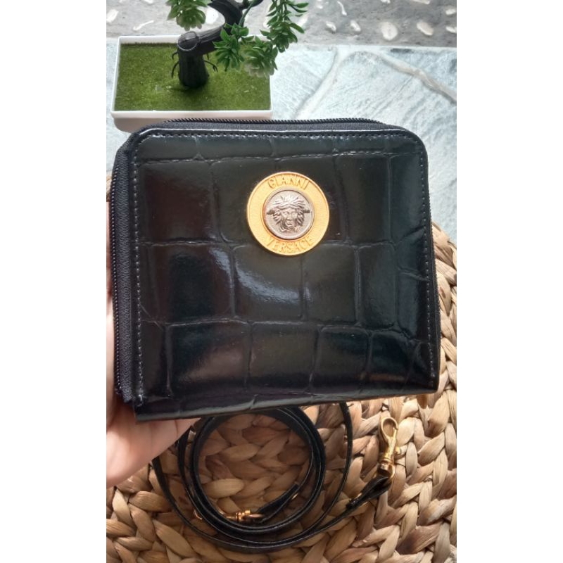 GIANNI VERSACE Vintage Dompet Sling bag vegan leather second branded