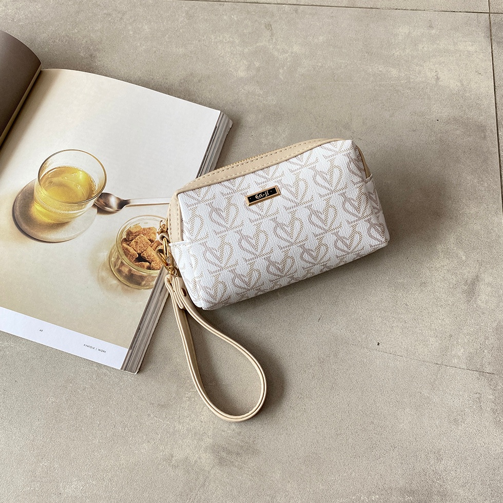 Bestseller Enji Chija Pouch  Cream