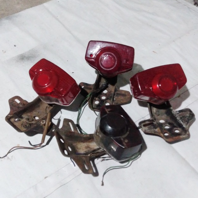 stoplamp gl100 platina set dudukan stoplamp gl100 tahun tua stoplamp cb ori