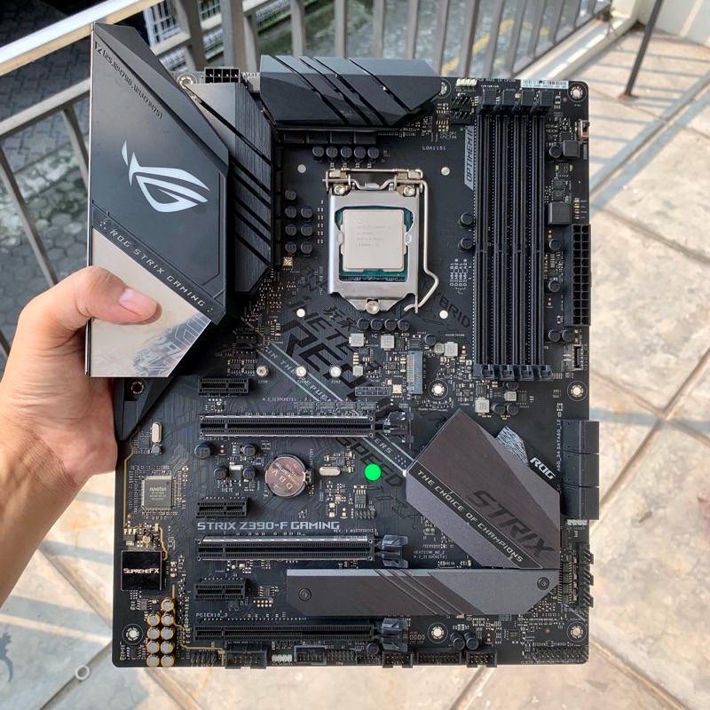 Paket Prosesor dan Motherboard i5 9600k Asus Strix Z390-F Gaming