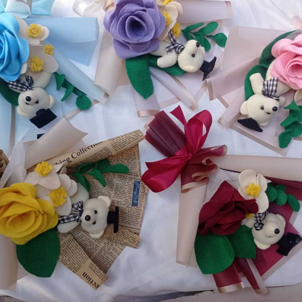 BUCKET WISUDA MINI BUNGA KAIN FLANEL / BUCKET BONEKA WISUDA KAIN FLANEL / BUCKET BONEKA ULTAH DAN AC