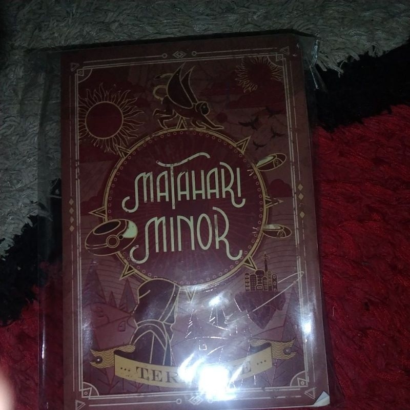 

Novel Matahari Minor