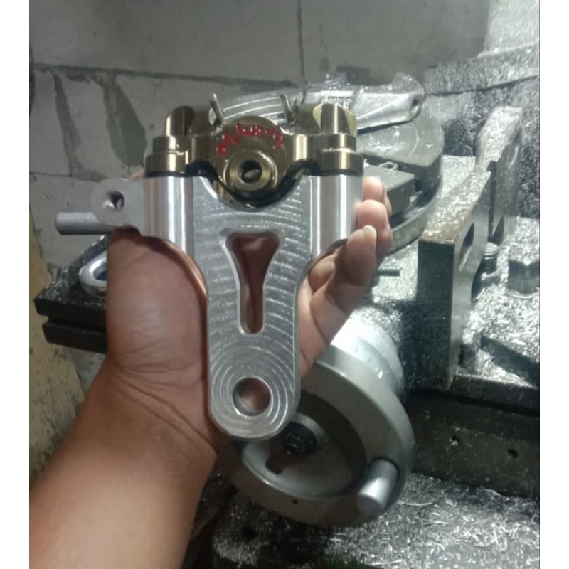 braket kaliper nissin doraemon disc 220mm rem belakang