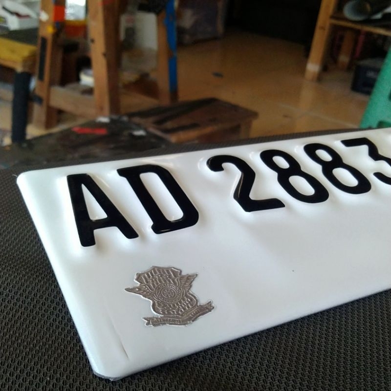 PLAT NOMOR MOTOR MURAH TANPA BAUT TANAM