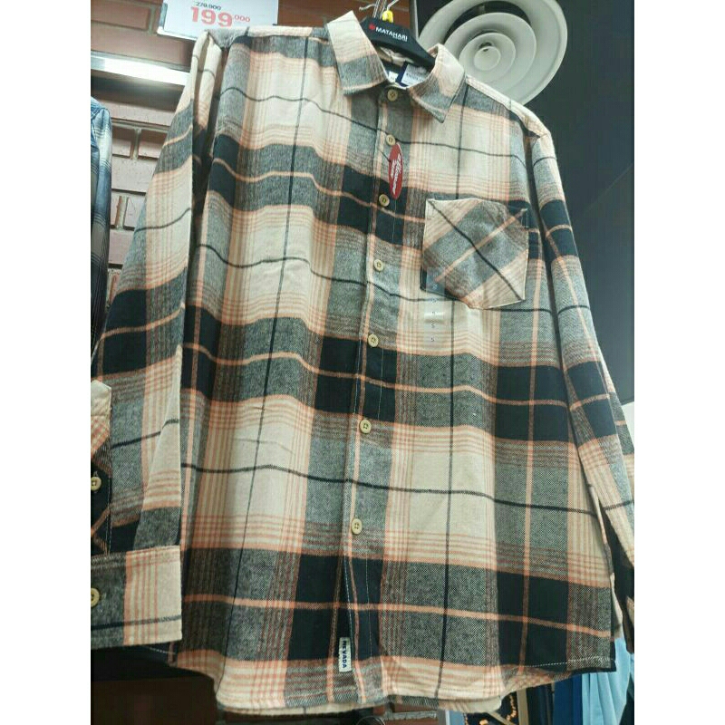 Paket usaha preloved kemeja branded