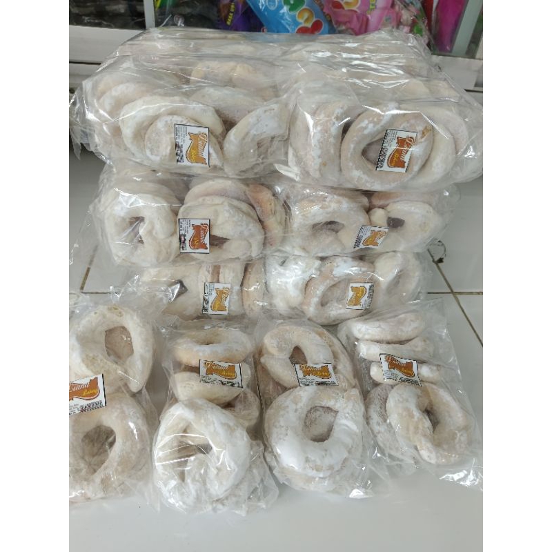 

[BALL] Donat Kering Gula halus / Donat Pupur / Donat Gula Salju Liana Bakery