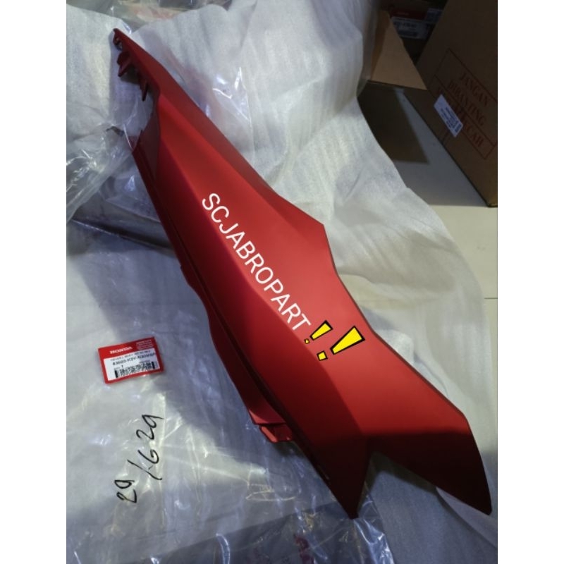 83600 K2V ...COVER L BODY NEW HONDA VARIO 125 K2V....ORI AHM
