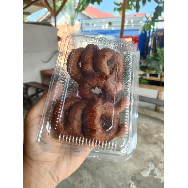 

Kue Cucur Pandan, Makanan Manis Oleh-Oleh Khas Bengkulu