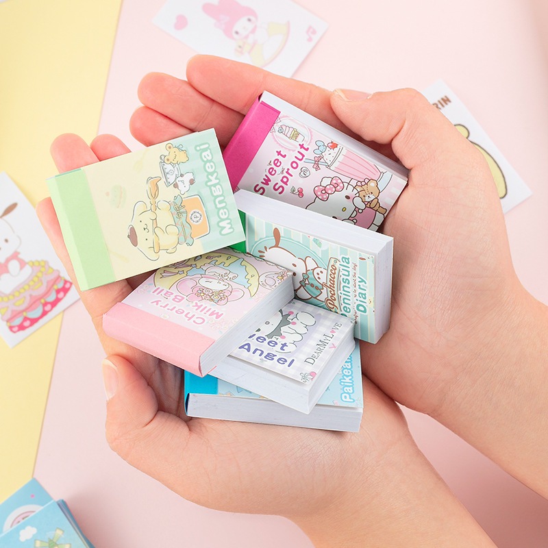 

Buku Stiker Sanrio Cinnamoroll Kuromi Pochacco isi 50 lembar Handbook Stiker Mini Aesthetic Import